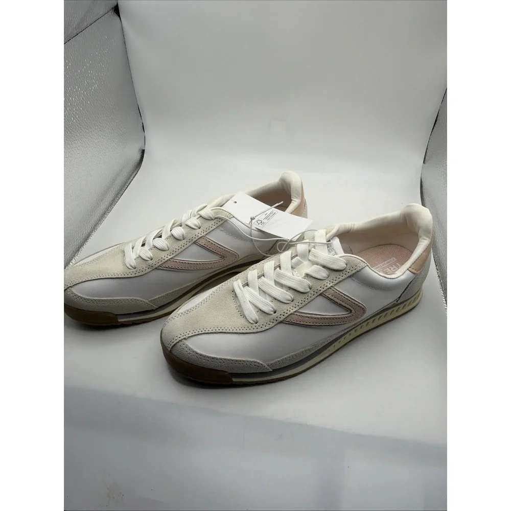 NIB Tretorn‎ Womens Size 7.5 Hailey Leather Upper Sneaker Memory Foam Footbed.